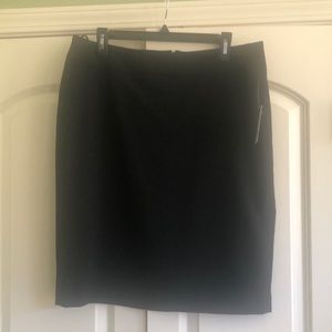 NWT - Ladies Size 14 Black Skirt